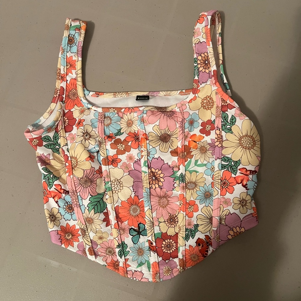 SHEIN Multicolor Floral Crop Top